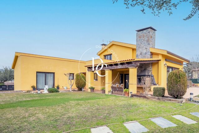 Casa en venta en Els Boscos en Banyeres del Penedes