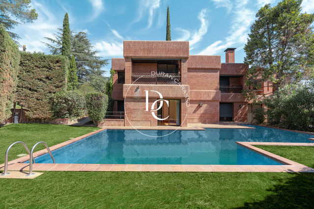 House for sale in the Golf area of ??Sant Cugat