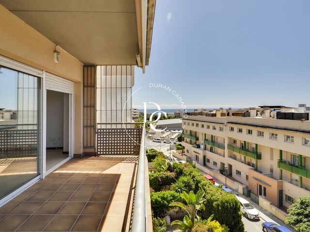 Duplex penthouse for sale in Pins Bens, Sitges