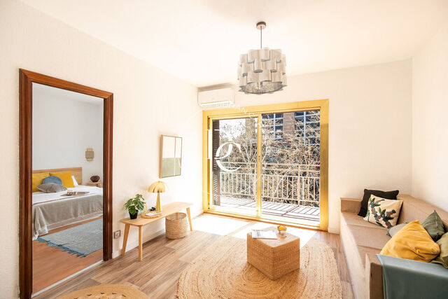 Apartment for sale in Poble Sec, Barcelona
