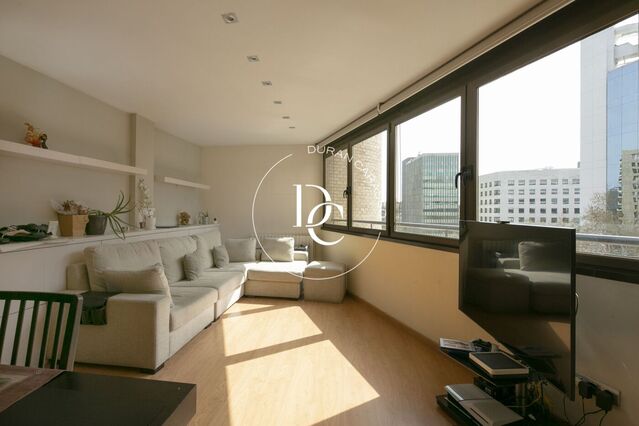 148 sqm flat with views for sale in Barcelona