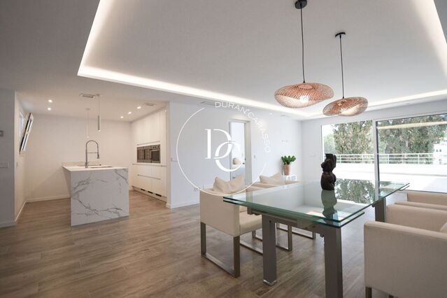 Casa de luxe de 127 m2 amb vistes en venda a Roca Llisa, Santa Eulalia del Rio