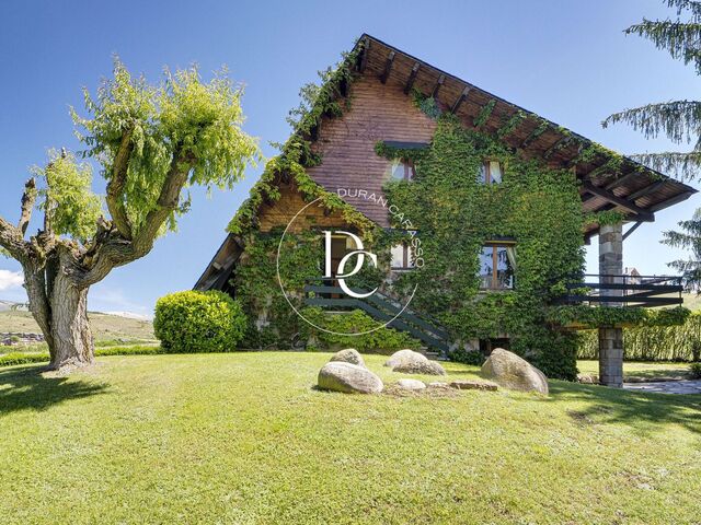 268 sqm house with views for sale in Bellver de Cerdanya