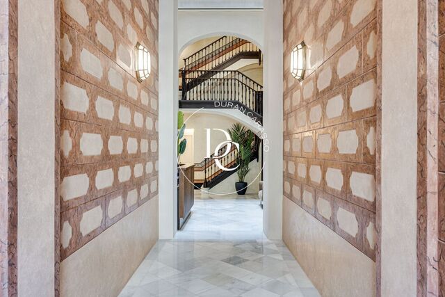 Luxury penthouse with views for sale in La Dreta de l'Eixample, Barcelona