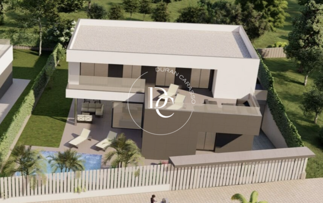 Plot with project and building permit for sale in La Plana, Sitges.