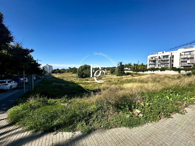 Parcela de 2636 m2 en venta en La Carrerada, Vilanova i la Geltrú