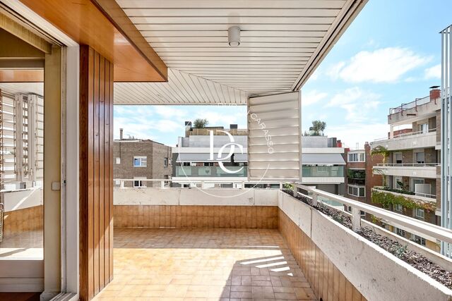 Espectacular piso en venta en Les Tres Torres, Barcelona