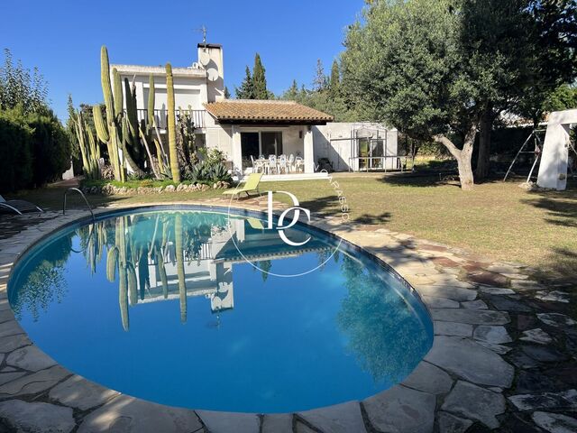 Casa de luxe de 307 m2 en venda a Sant Pere de Ribes