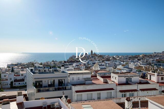 78 sqm flat with terrace for sale in Sant Sebastià, Sitges