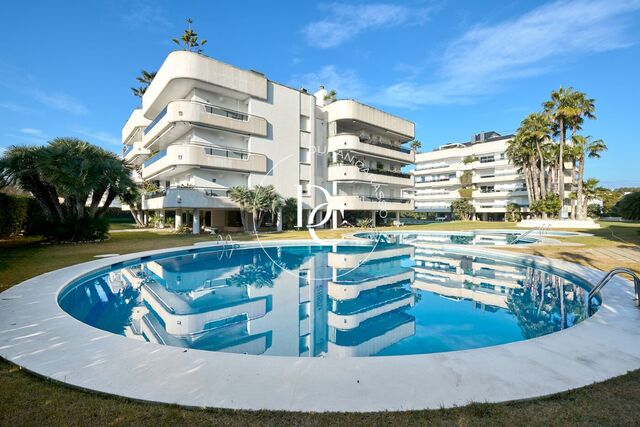 APPARTEMENT À LOUER AVEC VUE