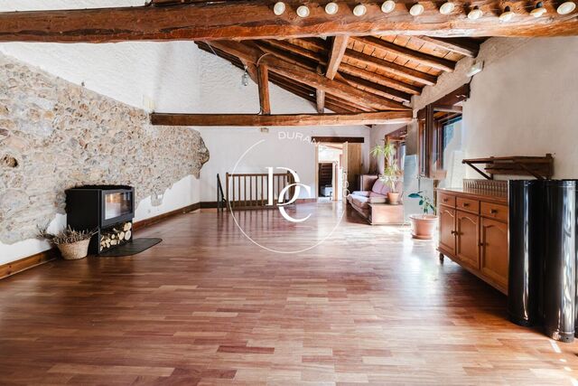 Renovated farmhouse for sale in Prats i Sansor, Cerdanya