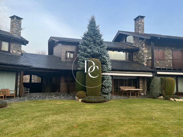 Fabulous duplex for sale in Fontanals Golf, Soriguerola